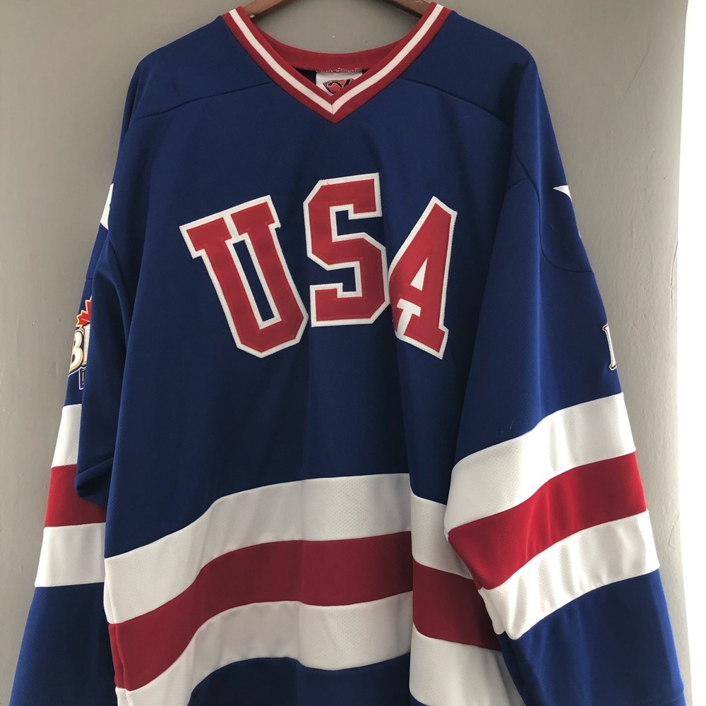 USA hockey jersey